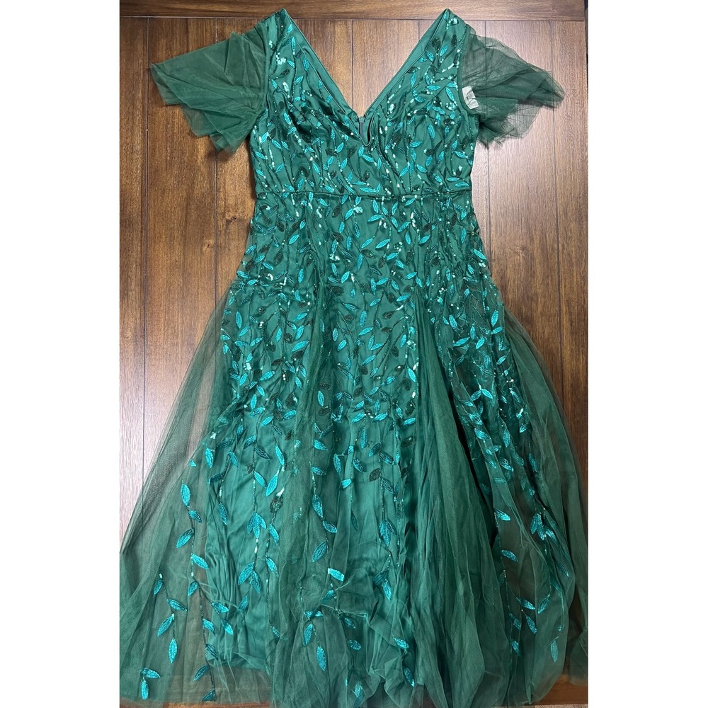 Ever-Pretty Emerald Green Sequin Leaf Tulle Gown V-Neck Flutter Sleeve Dress 4XL